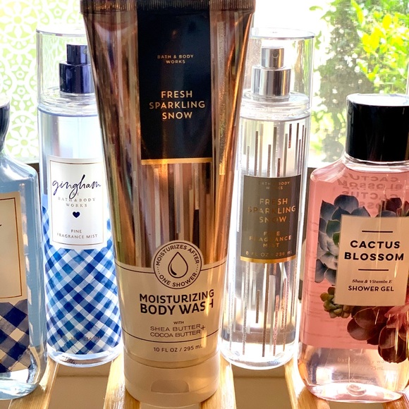 B&BW LOT Closet Clean Out - Picture 2 of 5